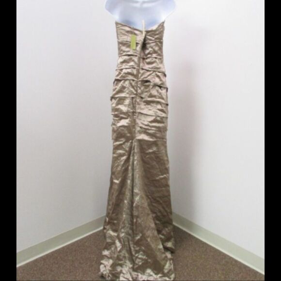 NWT Nicole Miller Crushed Taupe Strapless Gown - Elegant Elegance - Picture 3 of 10